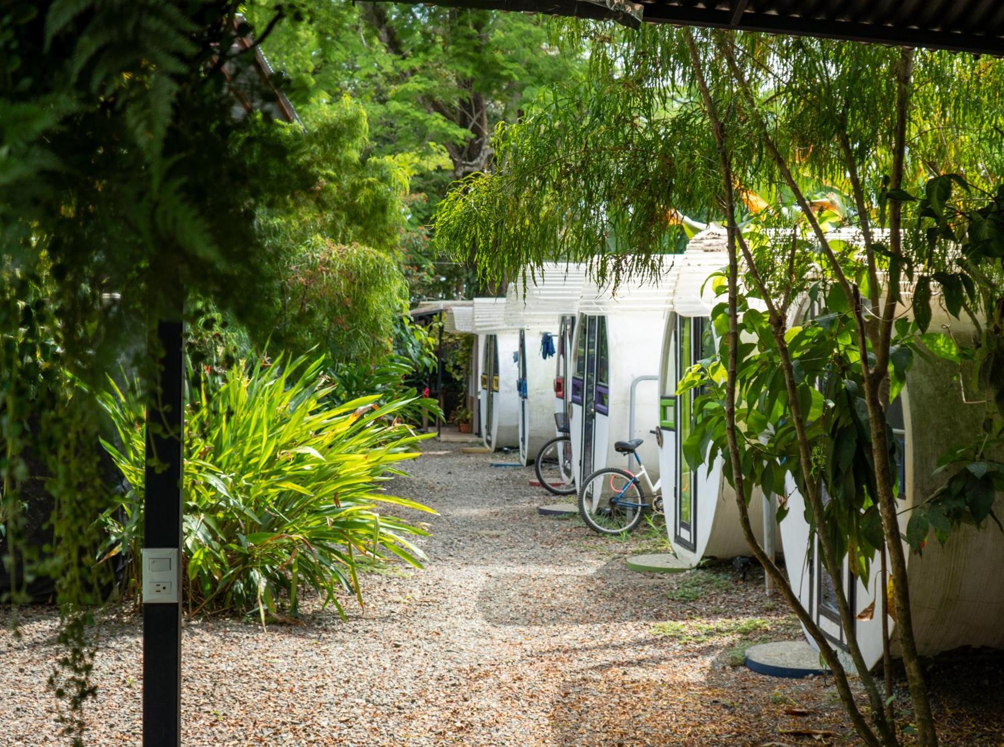 Koru Village Uvita Hostel Exterior foto